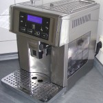 De´ Longhi ESAM 6700 EX1 Prima Donna Avant Edelstahl