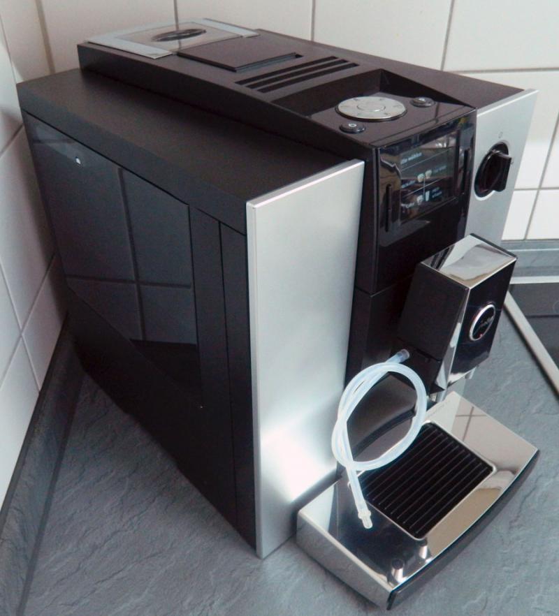 Jura Impressa F9 TFT-Farbdisplay Aroma+ 2. Gen. Platin
